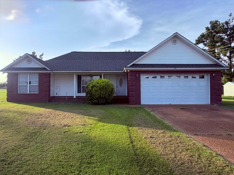 Photo of 101 Westover HTS, Booneville, MS 38829 (MLS # 26-2660)
