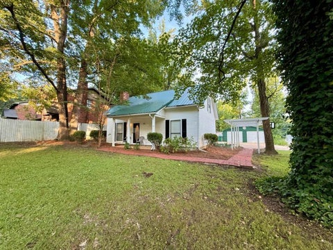Photo of 1588 Shands Dr., Tupelo, MS 38804 (MLS # 26-3044)