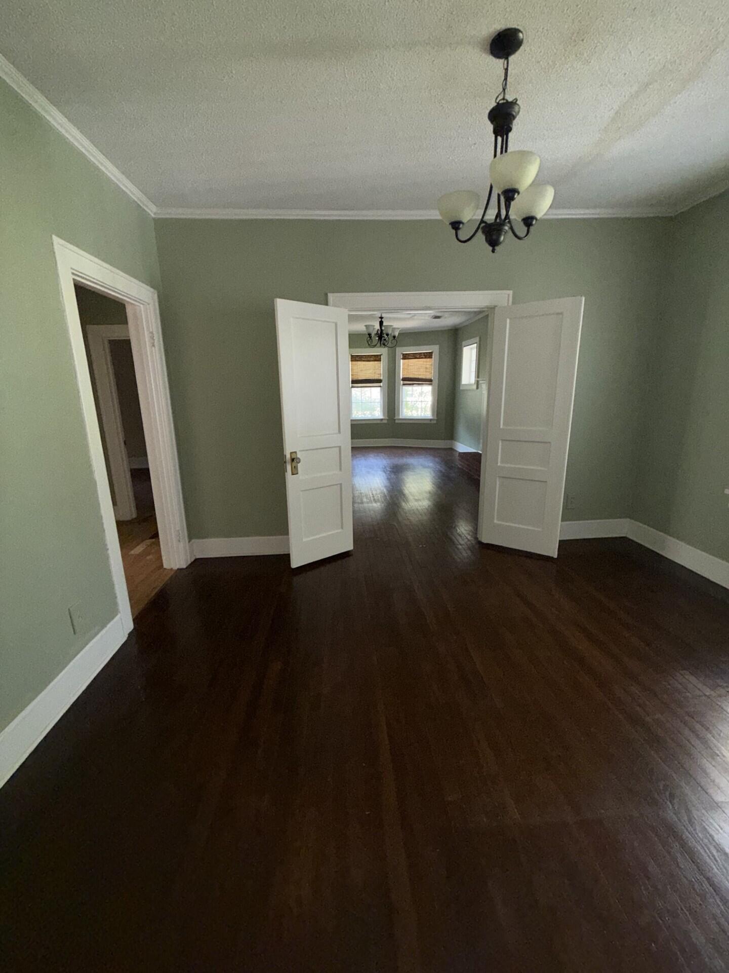 2430 Barnes Crossing Road