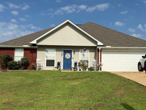 Photo of 107 Eastbriar Dr., Saltillo, MS 38866 (MLS # 26-2408)