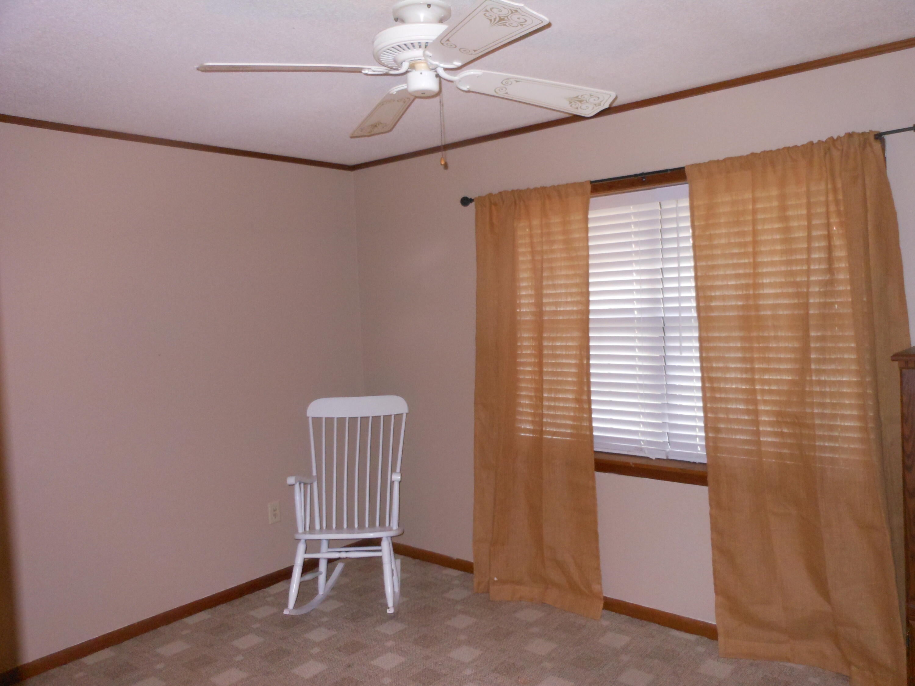 377 Pineridge Dr.