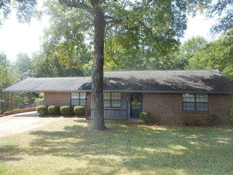 Photo of 377 Pineridge Dr., Pontotoc, MS 38863 (MLS # 26-3501)