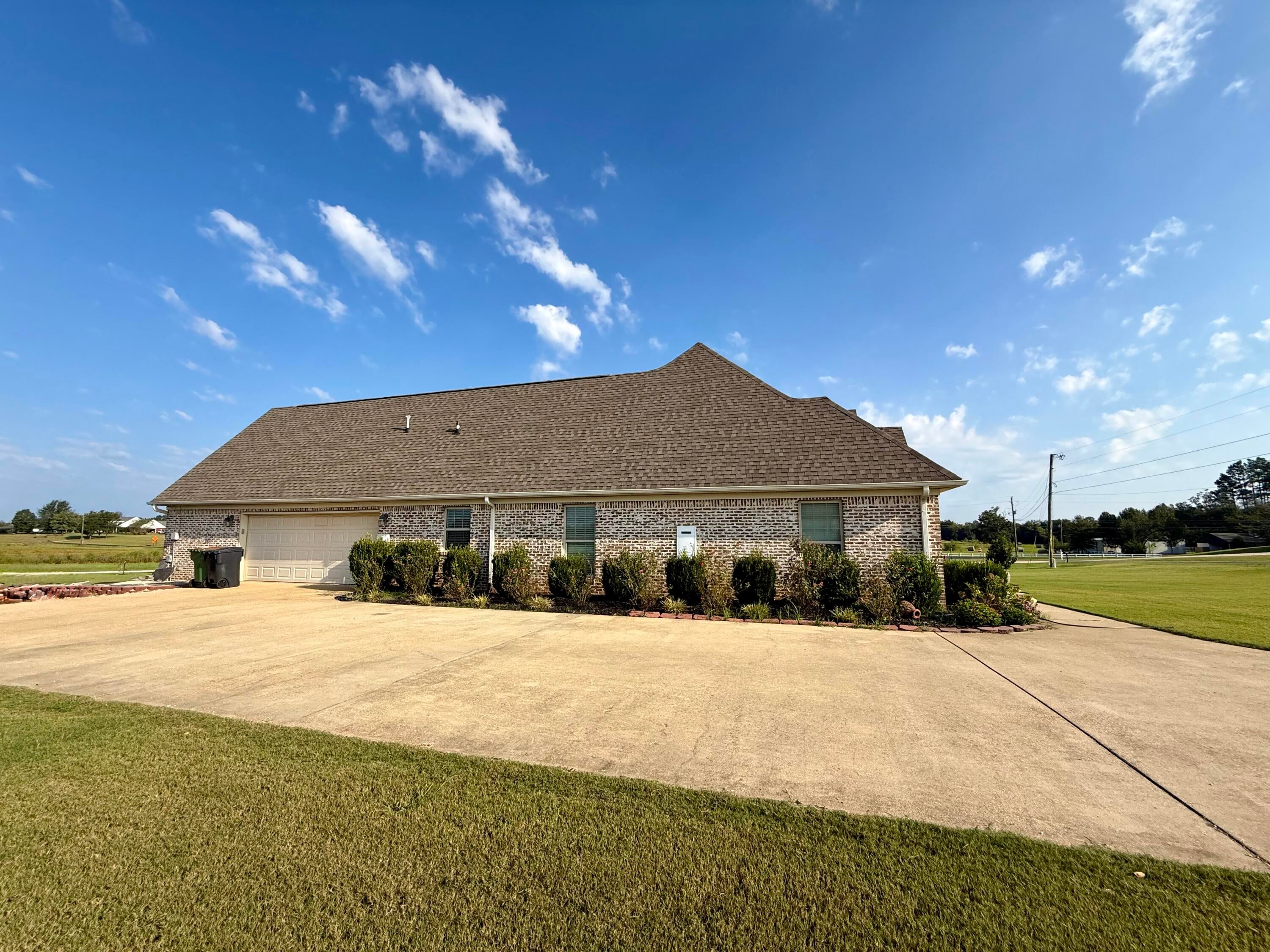1004 County Road 367