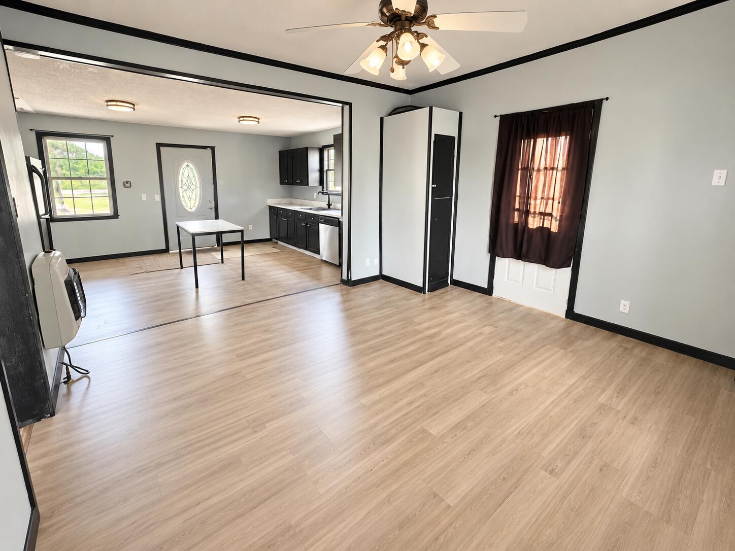 215 S 3rd St.