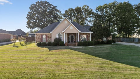 127 Pam Ave. Guntown MS 38849