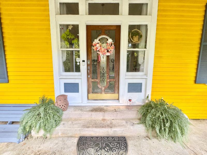 147 Main St.