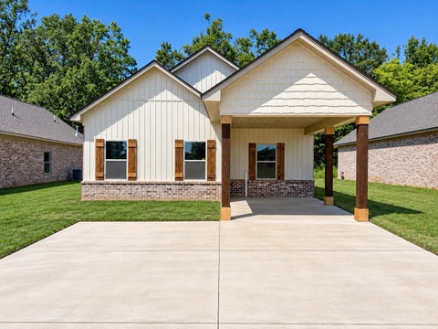 Photo of 1521 South Central- Lot 3, New Albany, MS 38652 (MLS # 26-3350)