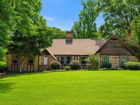 Photo of 1506 Country Club Dr., Red Bay, AL 35582 (MLS # 26-2520)