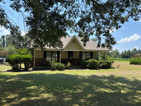 Photo of 1886 Bankhead Hwy, Hickory Flat, MS 38633 (MLS # 26-2848)