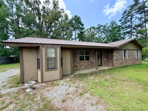 Photo of 104 Hare Pond Road, Booneville, MS 38829 (MLS # 26-2585)
