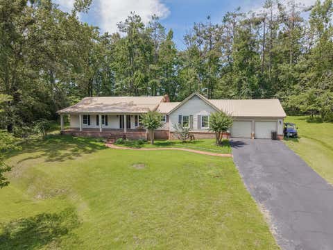 Photo of 31 County Road 172, Corinth, MS 38834 (MLS # 26-2157)
