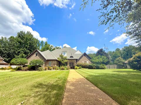 Photo of 171 Poplar Springs Dr., Tupelo, MS 38804 (MLS # 26-1810)