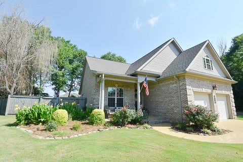Photo of 27 Silver Tree XING, Tupelo, MS 38801 (MLS # 26-2484)