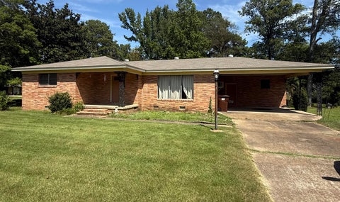 Photo of 302 Crystal St., Amory, MS 38821 (MLS # 26-3086)