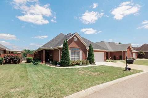 Photo of 110 Winchester Pl., Saltillo, MS 38866 (MLS # 26-1701)