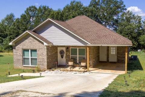 Photo of 141 Simmons Dr., Shannon, MS 38868 (MLS # 26-3290)