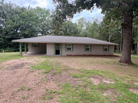 Photo of 153 County Road 419, Calhoun City, MS 38916 (MLS # 26-2242)