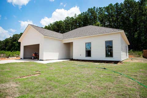 Photo of 170 Thaxton Hills Dr., Thaxton, MS 38871 (MLS # 26-2576)
