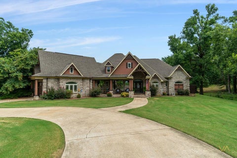 Photo of 90 County Road 371, Water Valley, MS 38965 (MLS # 26-2794)