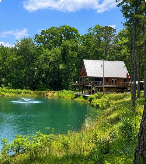 Photo of 30030 Swan Dr., Nettleton, MS 38858 (MLS # 26-2041)