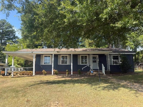 Photo of 219 Lakeview Dr., Tupelo, MS 38801 (MLS # 26-3176)