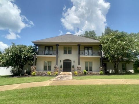 Photo of 121 Christy Way, Saltillo, MS 38866 (MLS # 26-1800)