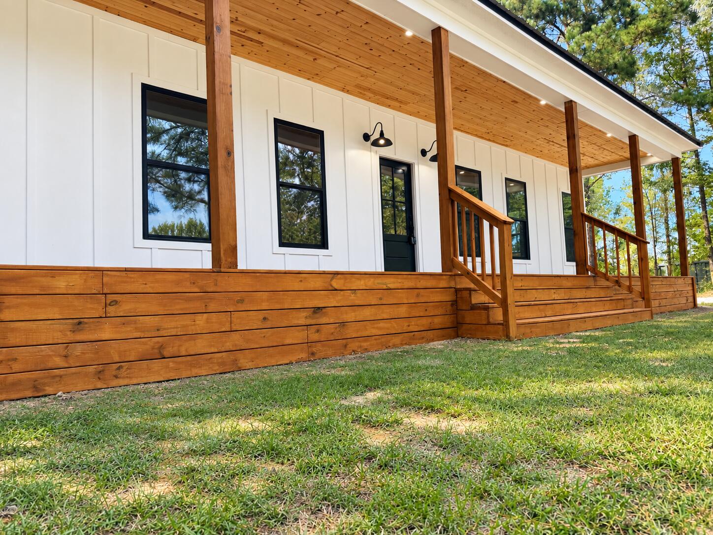 125 White Oak Ln.