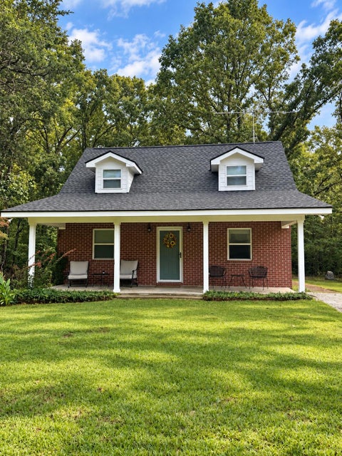 Photo of 1391 County Road 16, Myrtle, MS 38650 (MLS # 26-3426)