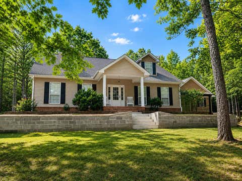 Photo of 52160 Hwy 8 East, Aberdeen, MS 39730 (MLS # 26-2630)