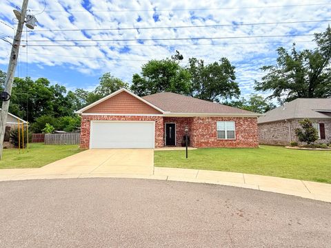 Featured picture for the property 26-1775