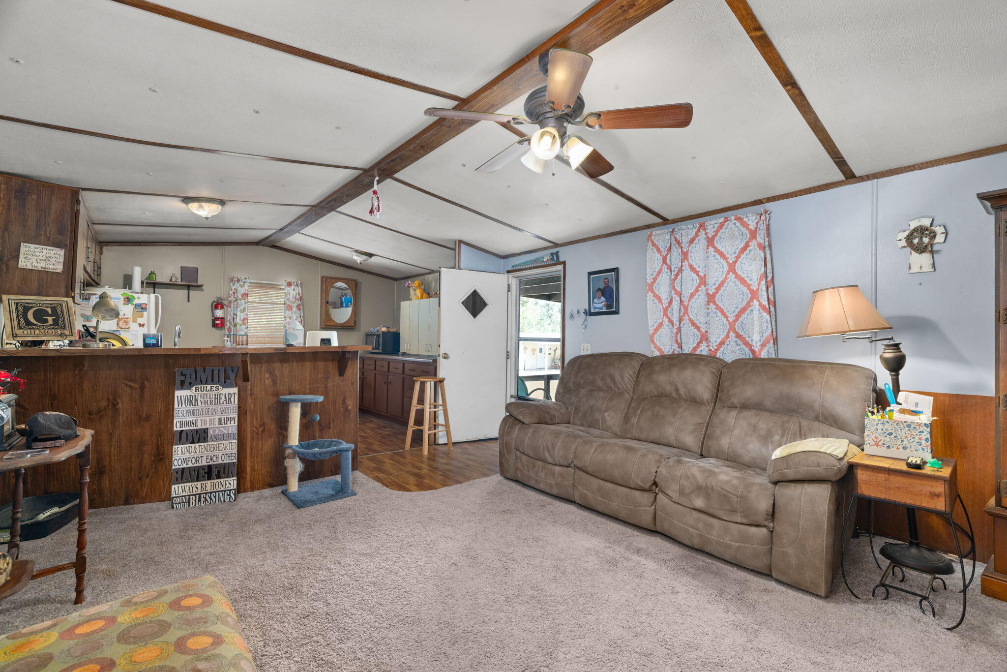 123 County Road 2296