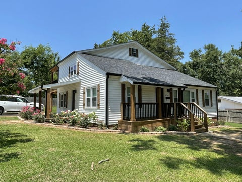 Photo of 404 S Jackson St., Ripley, MS 38663 (MLS # 26-2416)