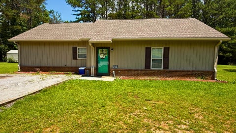 Photo of 9 Bonds Dr., Iuka, MS 38852 (MLS # 26-2115)