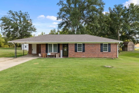 Photo of 108 Meadow Ln., New Albany, MS 38652 (MLS # 26-3481)