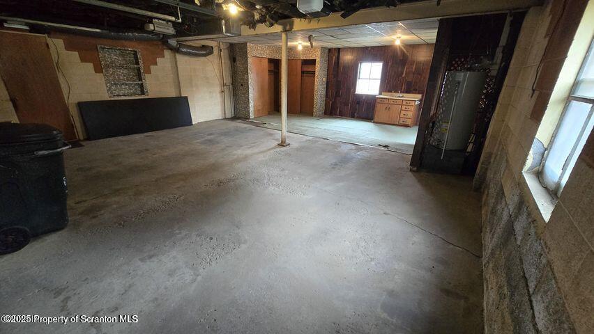 Swoyersville, Pennsylvania 18704, United States, 3 Bedrooms Bedrooms, ,2 BathroomsBathrooms,Residential,Active,243012