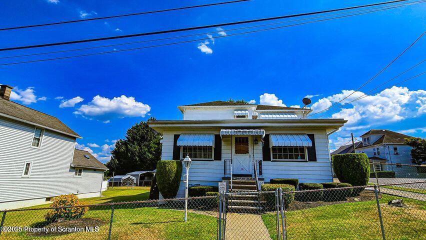 Swoyersville, Pennsylvania 18704, United States, 3 Bedrooms Bedrooms, ,2 BathroomsBathrooms,Residential,Active,243012