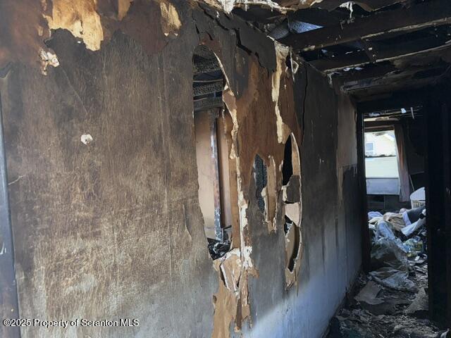 Wilkes-Barre, Pennsylvania 18702, United States, 4 Bedrooms Bedrooms, ,1 BathroomBathrooms,Residential,Active,95170