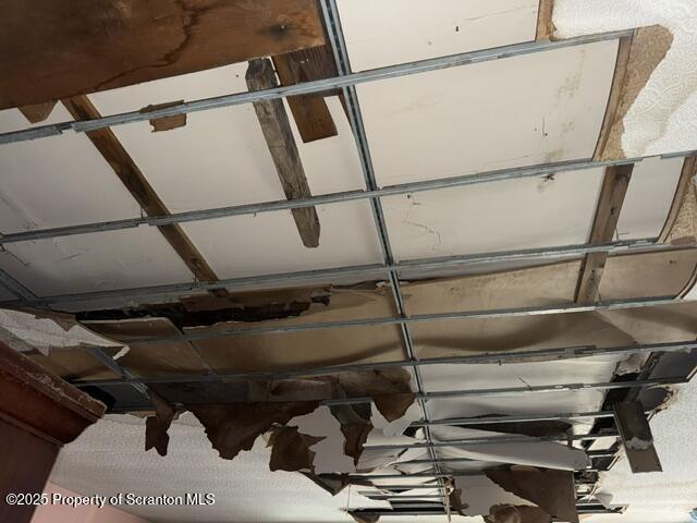 Wilkes-Barre, Pennsylvania 18702, United States, 4 Bedrooms Bedrooms, ,1 BathroomBathrooms,Residential,Active,95170