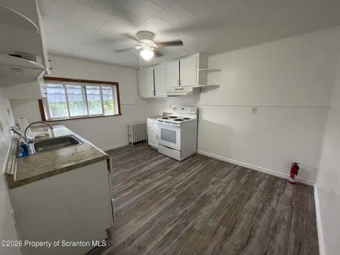 Photo for 313 N Apple Street 2nd Floor