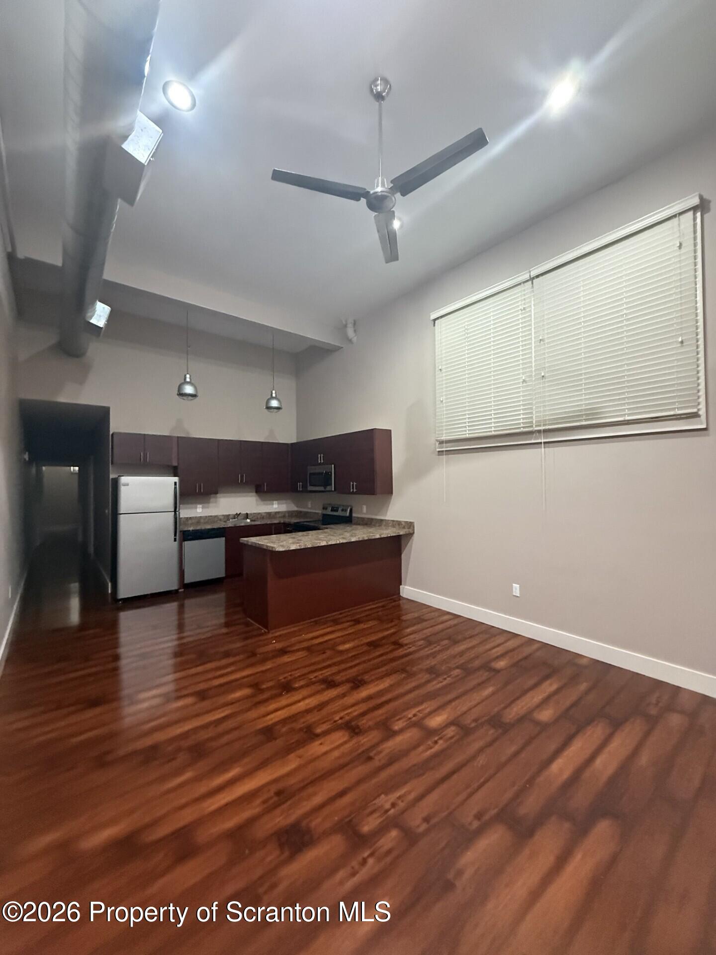 Photo 1 of 6 — 829 831 Adams Avenue Apt 2, Scranton, PA 18510