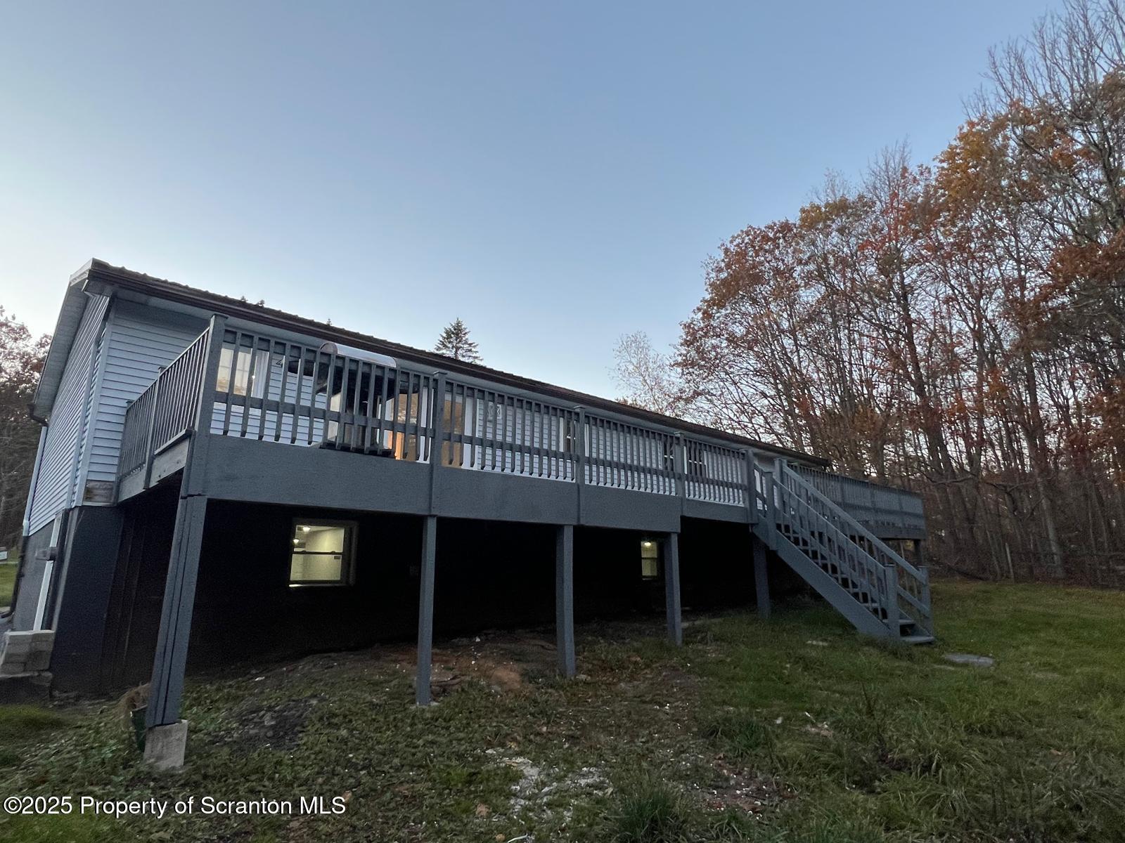 Clifford Twp, Pennsylvania 18421, United States, 4 Bedrooms Bedrooms, ,3 BathroomsBathrooms,Residential,Active,196835