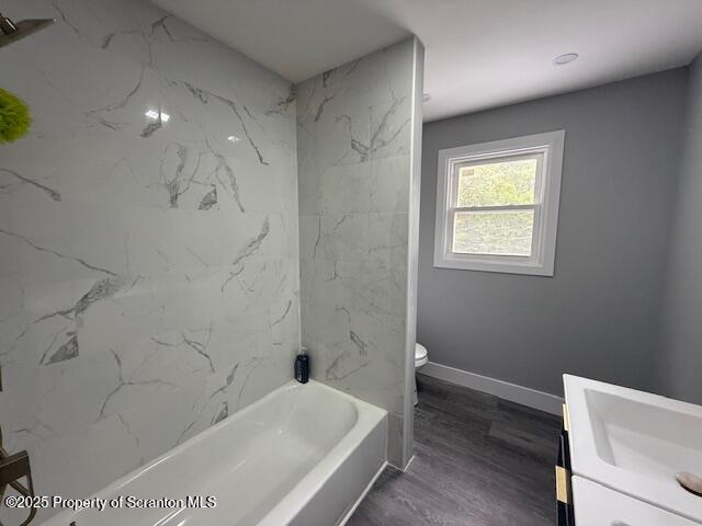 Clifford Twp, Pennsylvania 18421, United States, 4 Bedrooms Bedrooms, ,3 BathroomsBathrooms,Residential,Active,196835