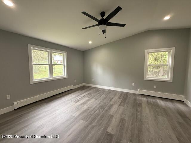 Clifford Twp, Pennsylvania 18421, United States, 4 Bedrooms Bedrooms, ,3 BathroomsBathrooms,Residential,Active,196835