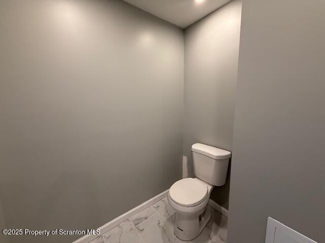 Clifford Twp, Pennsylvania 18421, United States, 4 Bedrooms Bedrooms, ,3 BathroomsBathrooms,Residential,Active,196835