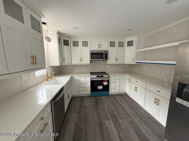 Clifford Twp, Pennsylvania 18421, United States, 4 Bedrooms Bedrooms, ,3 BathroomsBathrooms,Residential,Active,196835