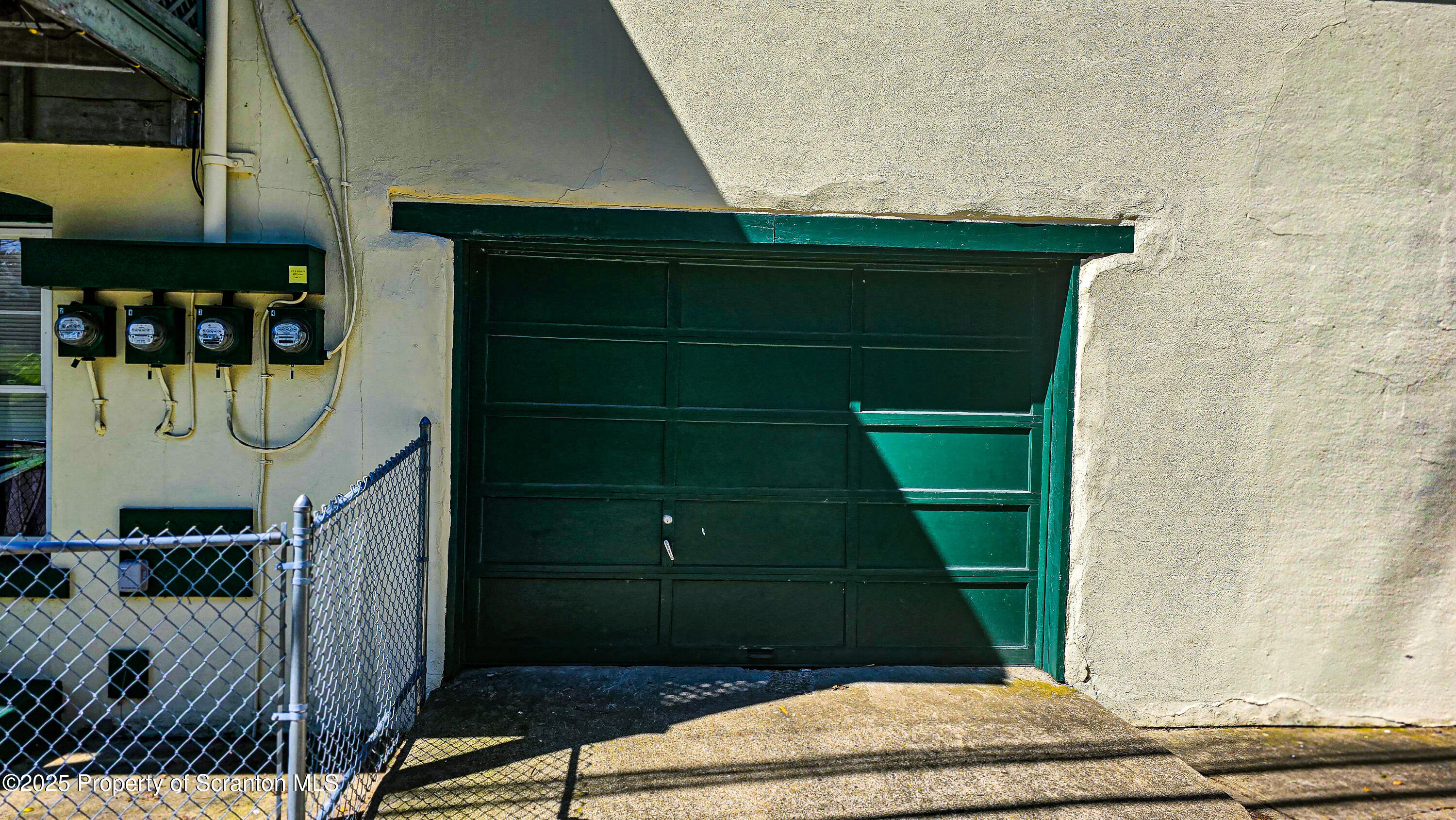 Plymouth, Pennsylvania 18651, United States, 10 Bedrooms Bedrooms, ,7 BathroomsBathrooms,Residential,Active,197499