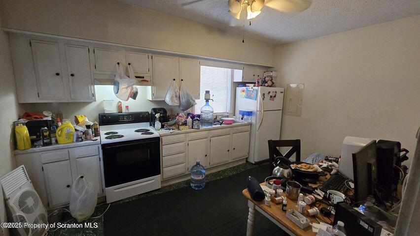 Plymouth, Pennsylvania 18651, United States, 10 Bedrooms Bedrooms, ,7 BathroomsBathrooms,Residential,Active,197499