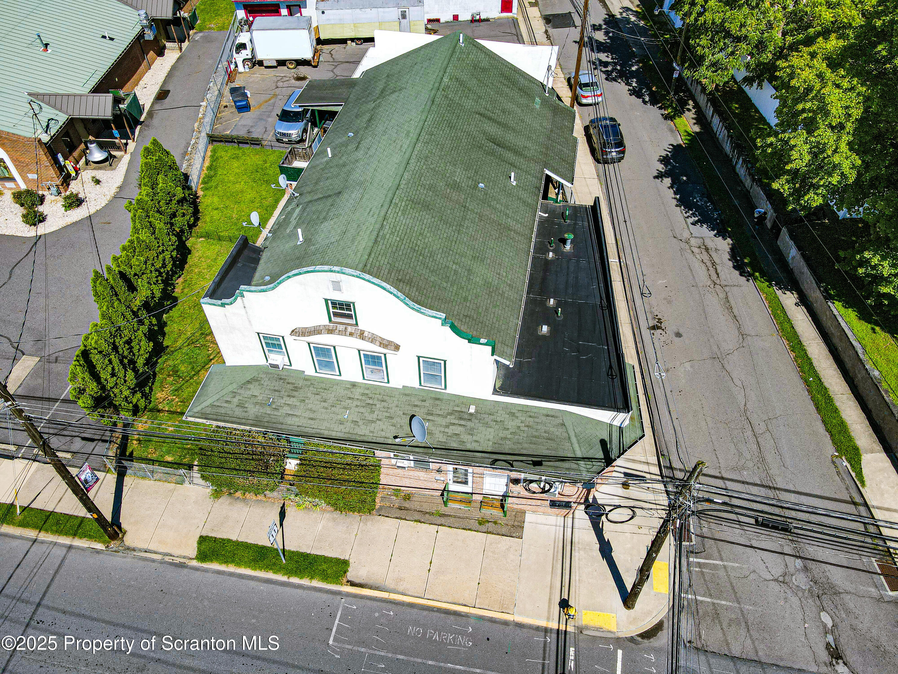 Plymouth, Pennsylvania 18651, United States, 10 Bedrooms Bedrooms, ,7 BathroomsBathrooms,Residential,Active,197499