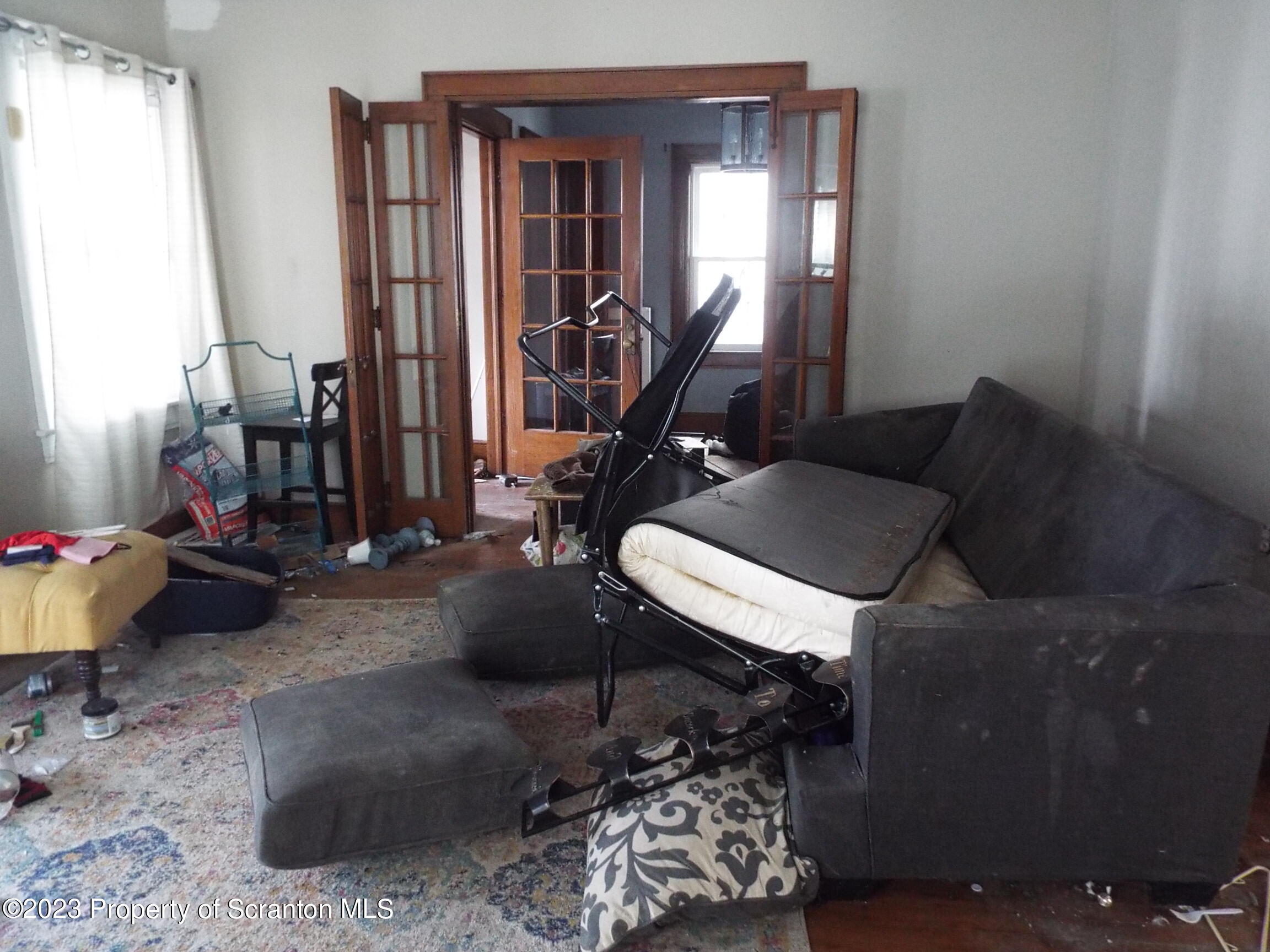 Scranton, Pennsylvania 18510, United States, 3 Bedrooms Bedrooms, ,2 BathroomsBathrooms,Residential,Pending,73332