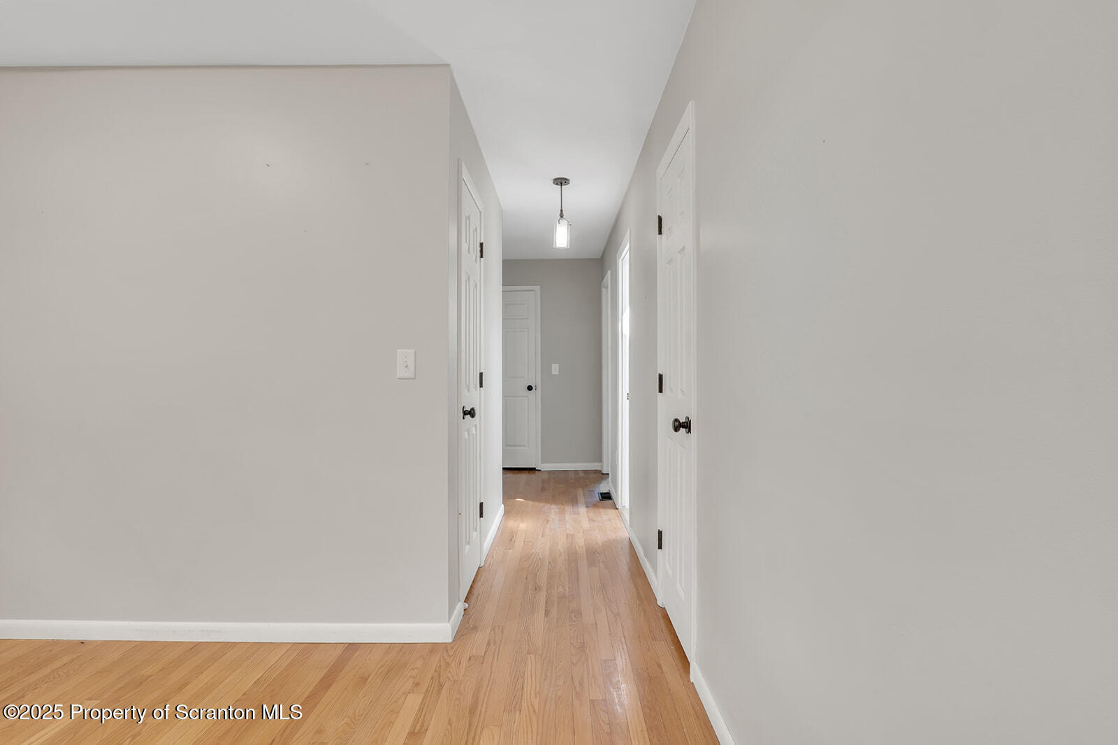 Tunkhannock, Pennsylvania 18657, United States, 4 Bedrooms Bedrooms, ,3 BathroomsBathrooms,Residential,Active,185156